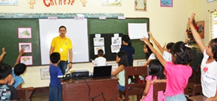 Misamis University targets children of Carangan Creek