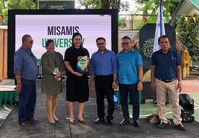 Misamis University receives recognition from DENR - R10